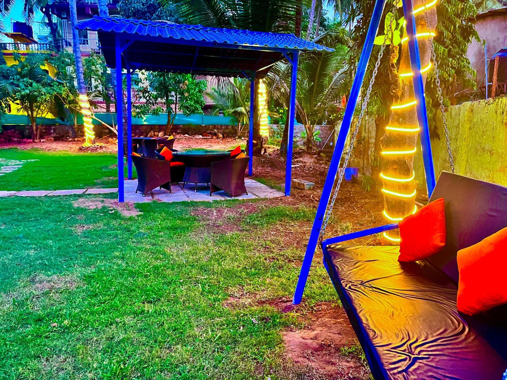 Summer Beach Resort, Goa - #Near Baga Beach #Swimming Pool #Garden #Bar #Lift #Premium Rooms #Property Of The Year #70565-84665 Calangute Exterior foto