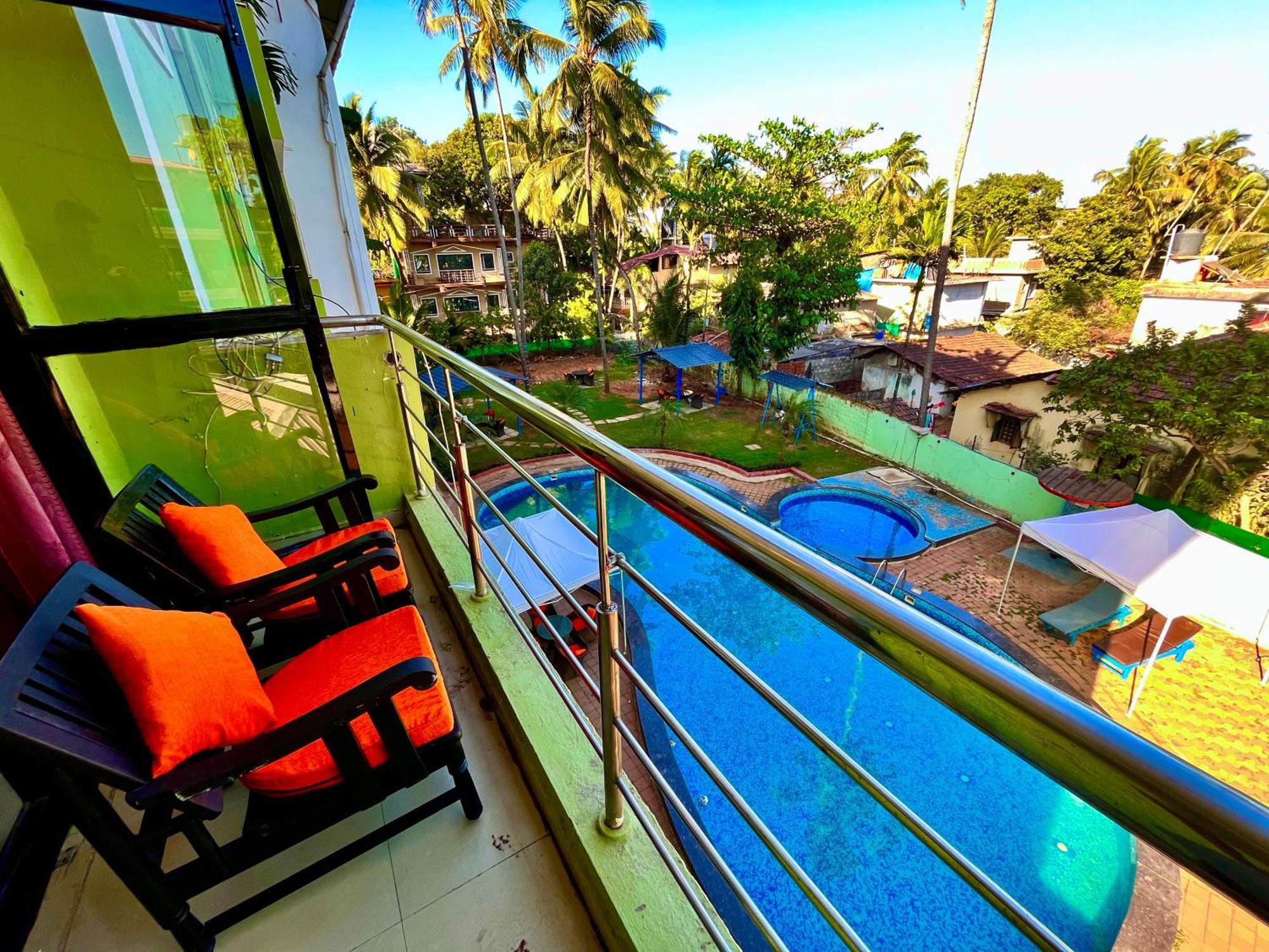 Summer Beach Resort, Goa - #Near Baga Beach #Swimming Pool #Garden #Bar #Lift #Premium Rooms #Property Of The Year #70565-84665 Calangute Exterior foto